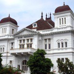 Lembaga di pasar modal